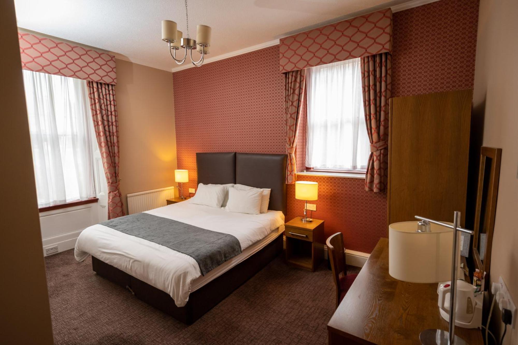 Hampton Hotel By Greene King Inns エディンバラ エクステリア 写真